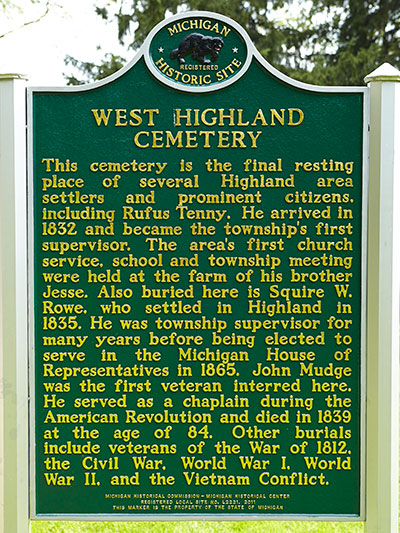 One side of the West Highland Cemetery state historical marker. Image ©2014 Look Around You Venture, LLC.